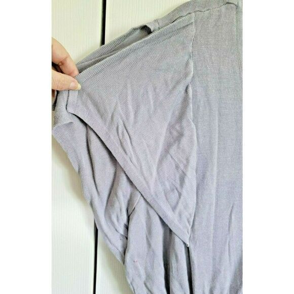 Torrid 3 Sweater‎ Top Gray Silver Short Ruffle Sleeve Cinch Waist Size 3X - Picture 3 of 5